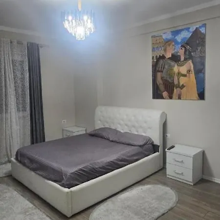 Bello Apartments *