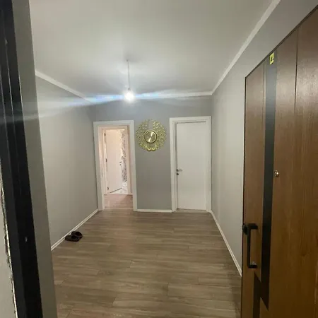 Bello Apartments Apartment